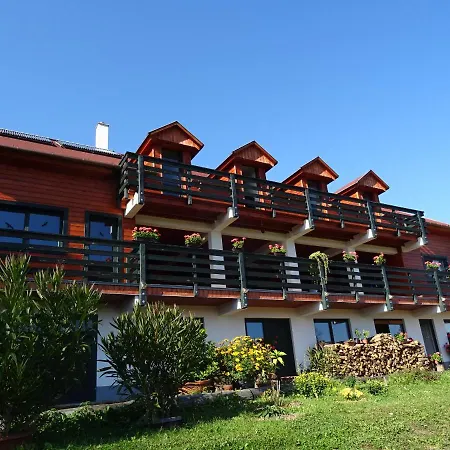 Rejtek Vendeghaz 3* Lispeszentadorján