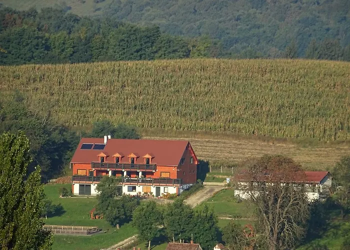 Rejtek Vendeghaz Maison d'hôtes 3*